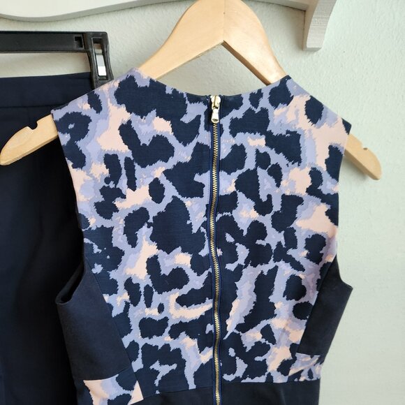 Club Monaco pencil skirt and top set US 00 - Picture 3 of 5